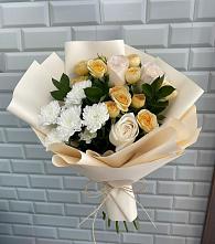 Букет цветов из:  Розы и Хризантемы в Жешарте
