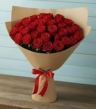 Букет Красные розы Милано в Жешарте