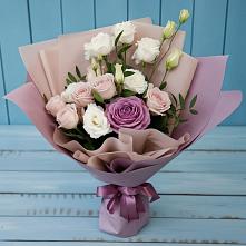 Букет цветов из:  Розы и Лизиантусы в Жешарте