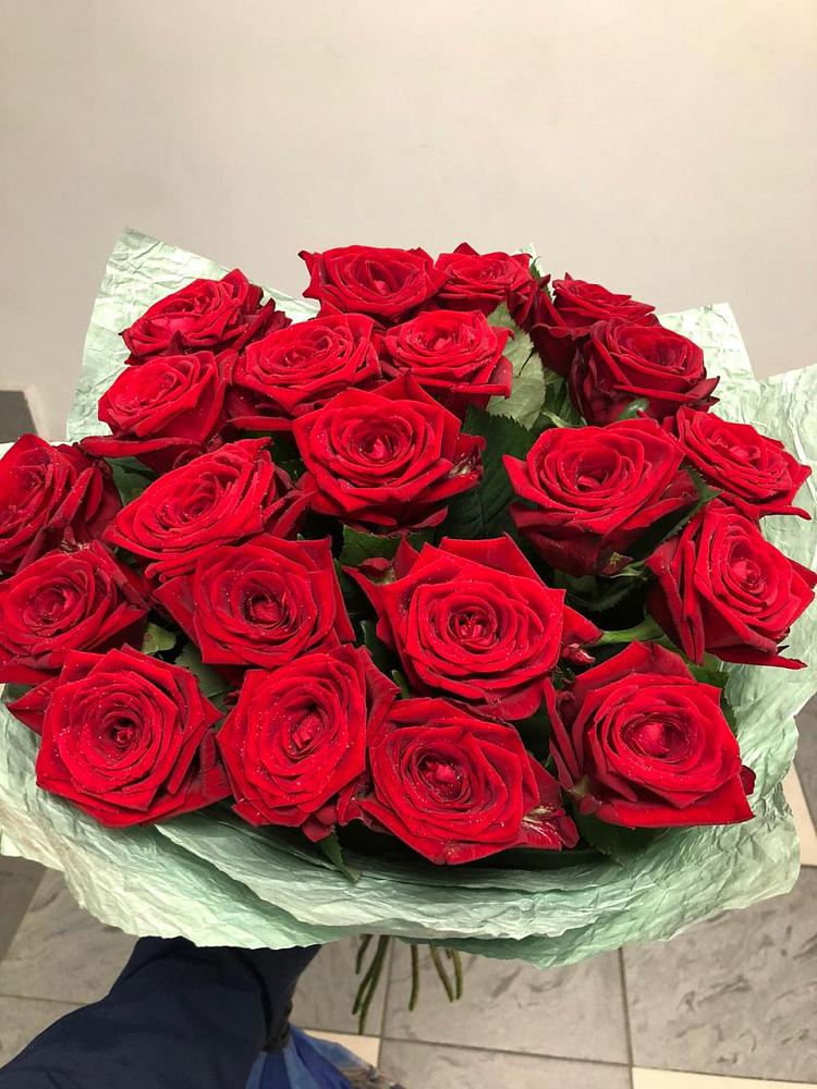 Розы Классика в Жешарте Букет Классика в Жешарте