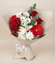 Букет цветов из:  Розы, Хризантемы, Герберы и Лилии в Жешарте