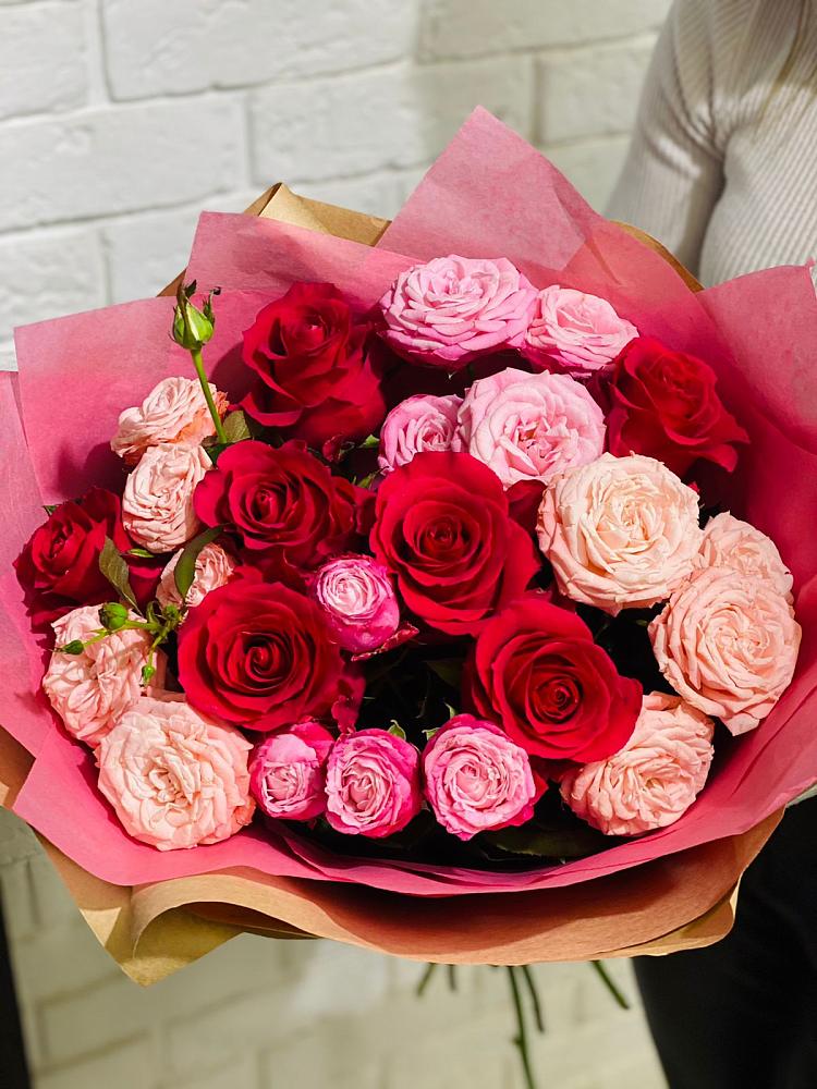 Букет цветов из: Розы в Жешарте