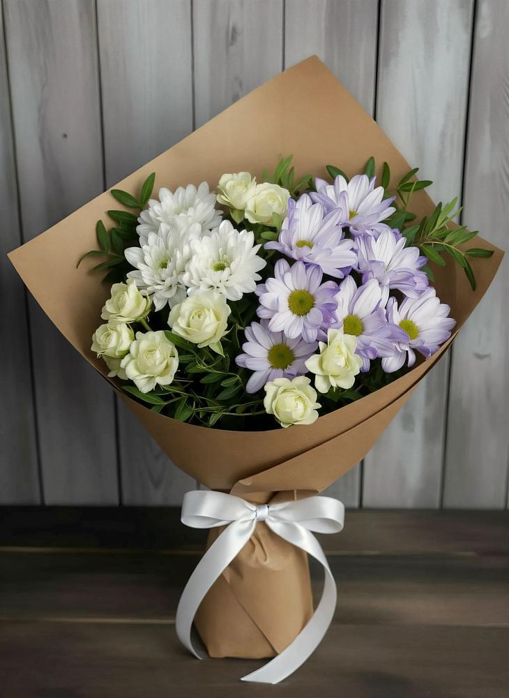 Букет цветов из: Хризантемы и Розы в Жешарте